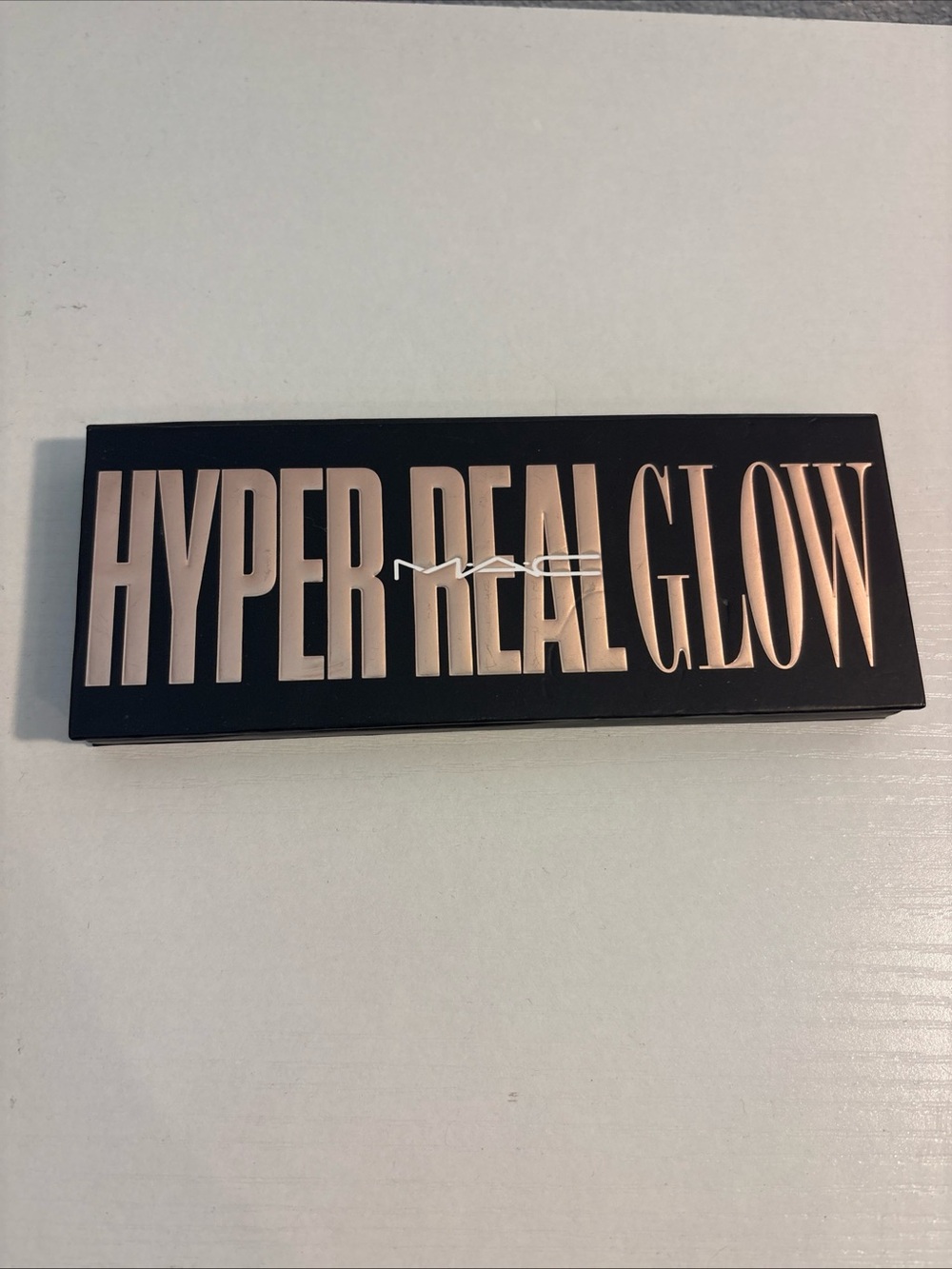 MAC Hyper Real Glow Palette NEW.